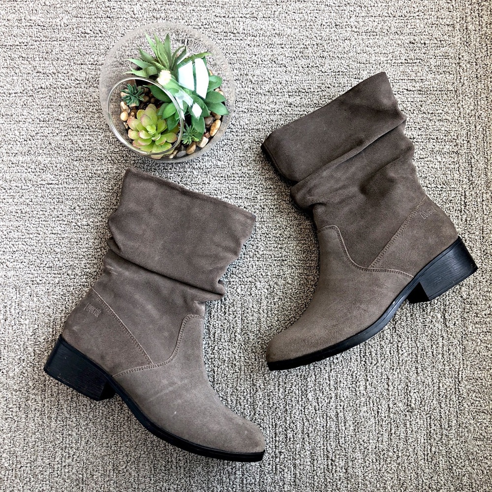 Cougar Waterproof Grey Boots Size 8
